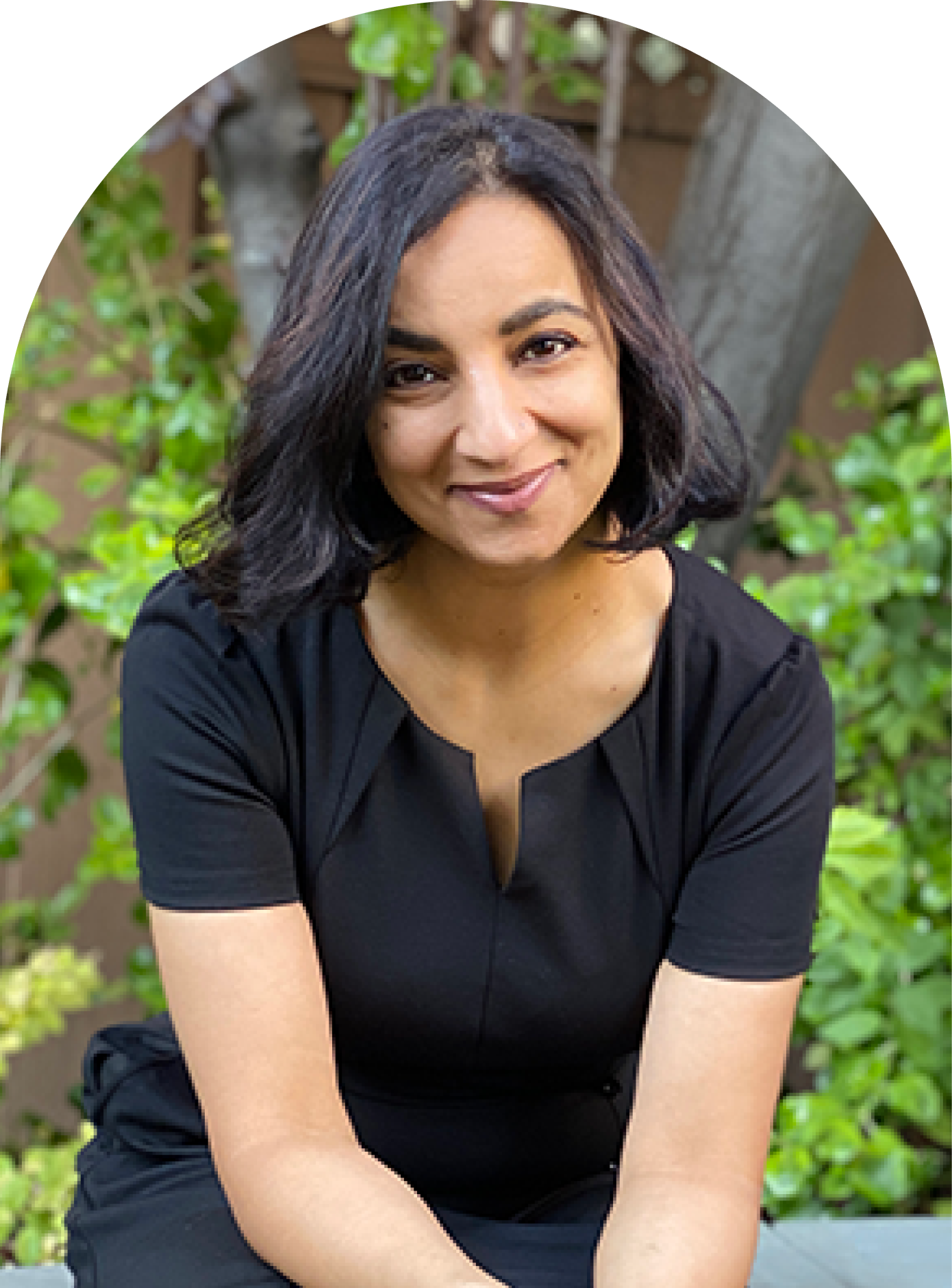 headshot portrait of manisha sharma, chief people officer at upfront healthcare