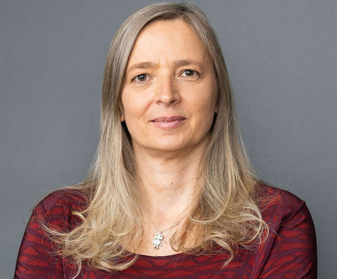 portrait headshot of helen greiner