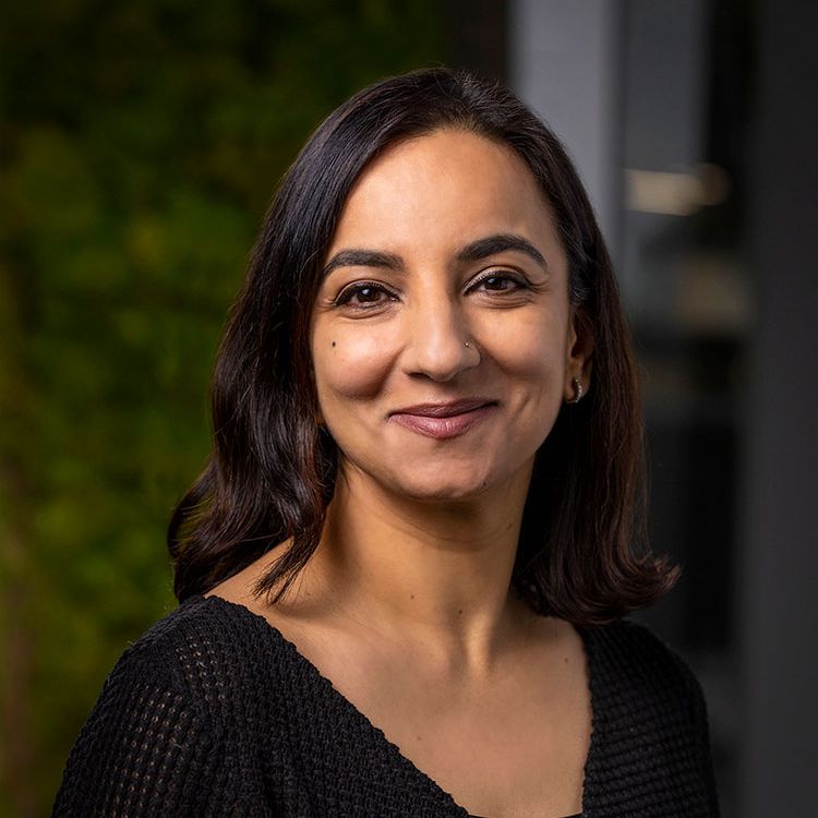 headshot portrait of manisha sharma, cpo of upfront healthcare